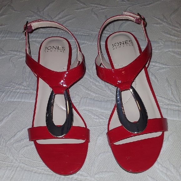 Jones New York Shoes - Jones New York Carmyy Sandals